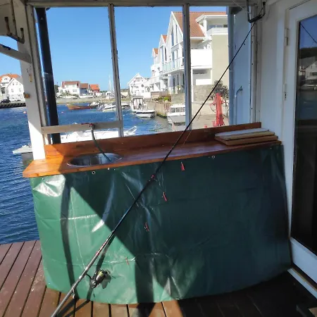 Apartman Helt I Vannkanten As *