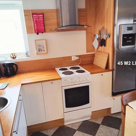 Apartment Helt I Vannkanten As Akrehamn